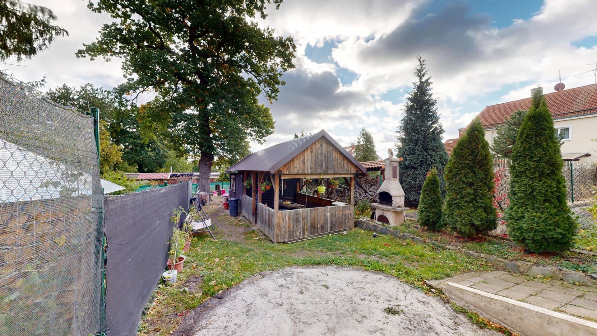 Byt 3+1 se zahradou 192 m², Budovatelů, Jirkov